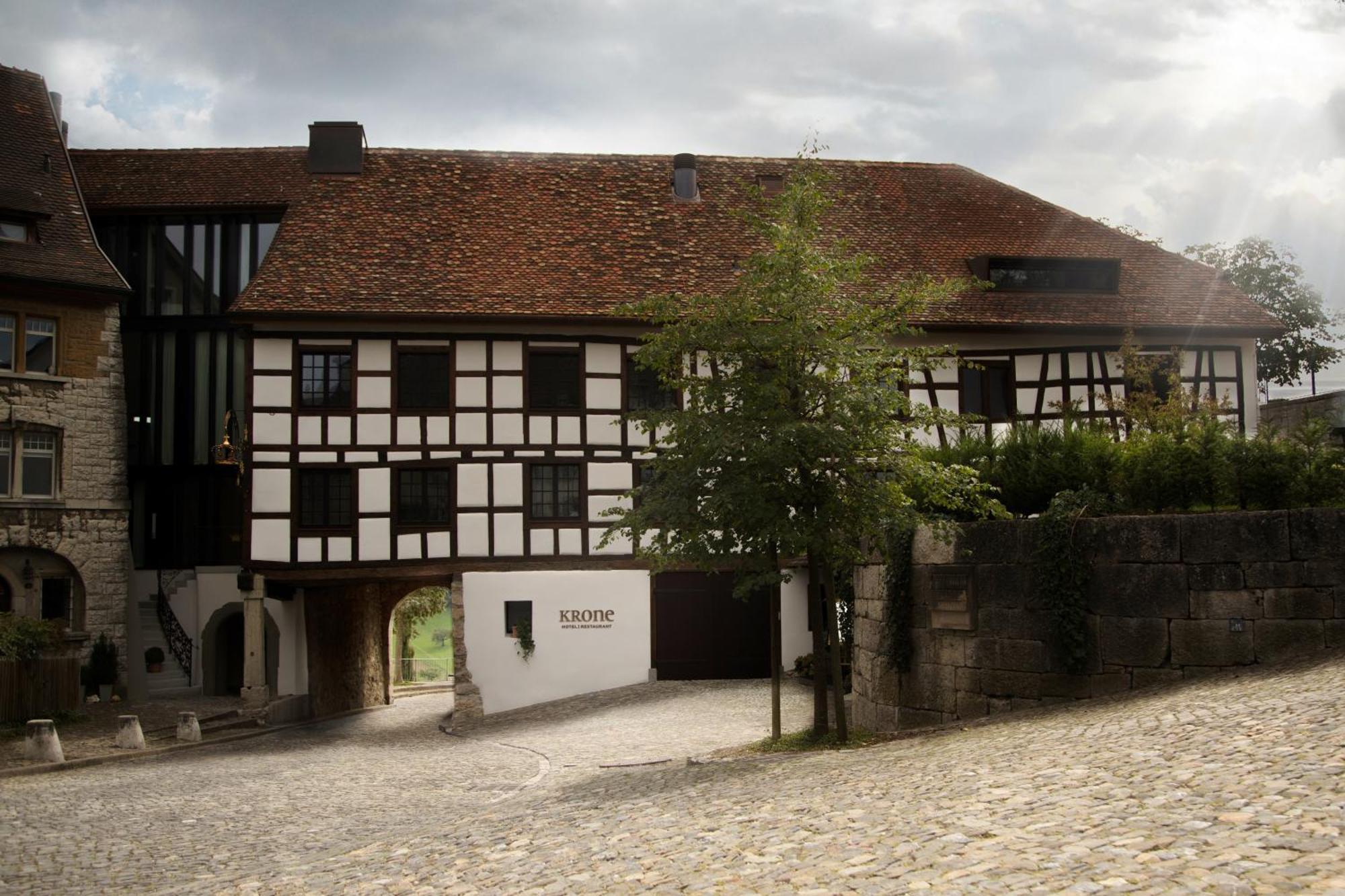 Hotel Krone Regensberg Exteriör bild